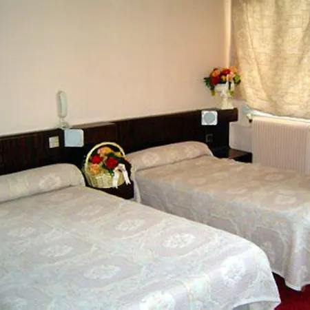 شقة فندقية دو لا تيراس 2*