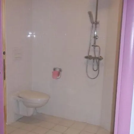 Hotel apartamentowy De La Terrasse Paryż