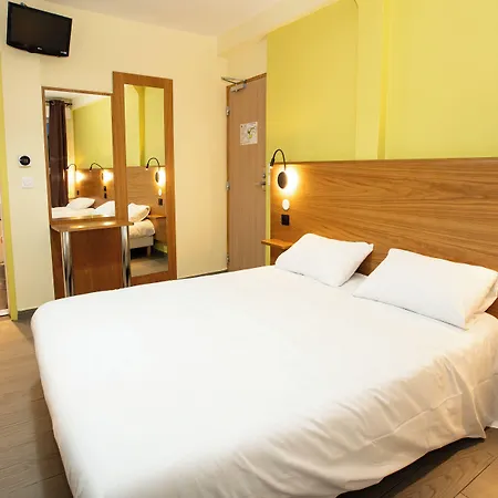 De La Terrasse 2* Paris