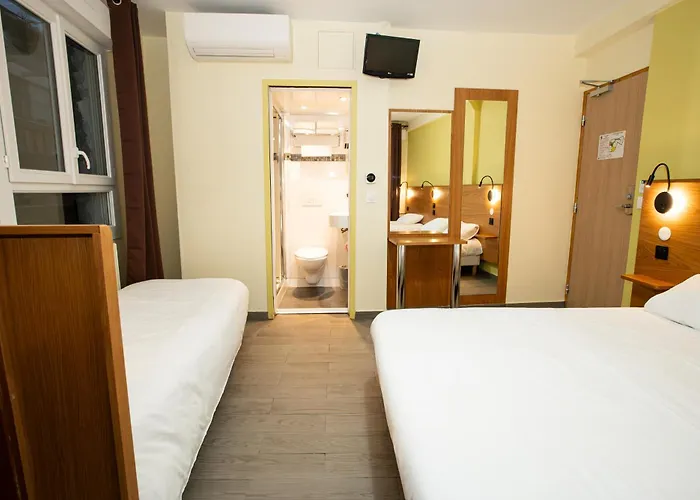 Hotel apartamentowy De La Terrasse 2*