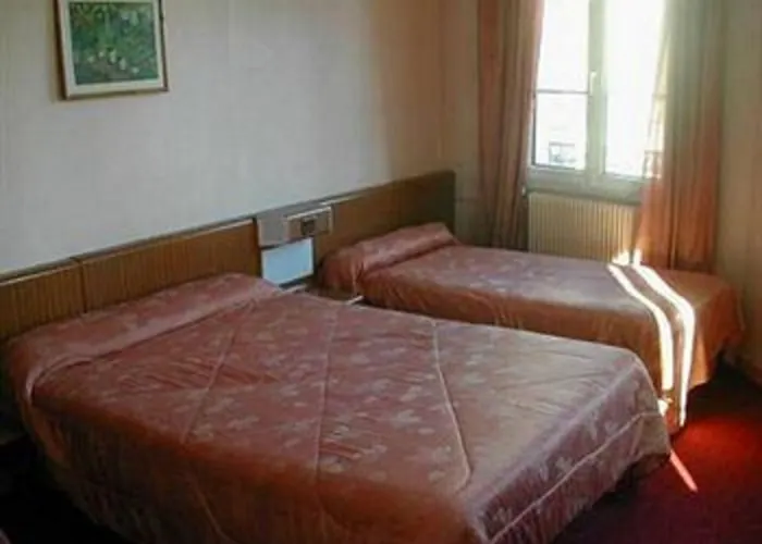 Hotel apartamentowy De La Terrasse 2*